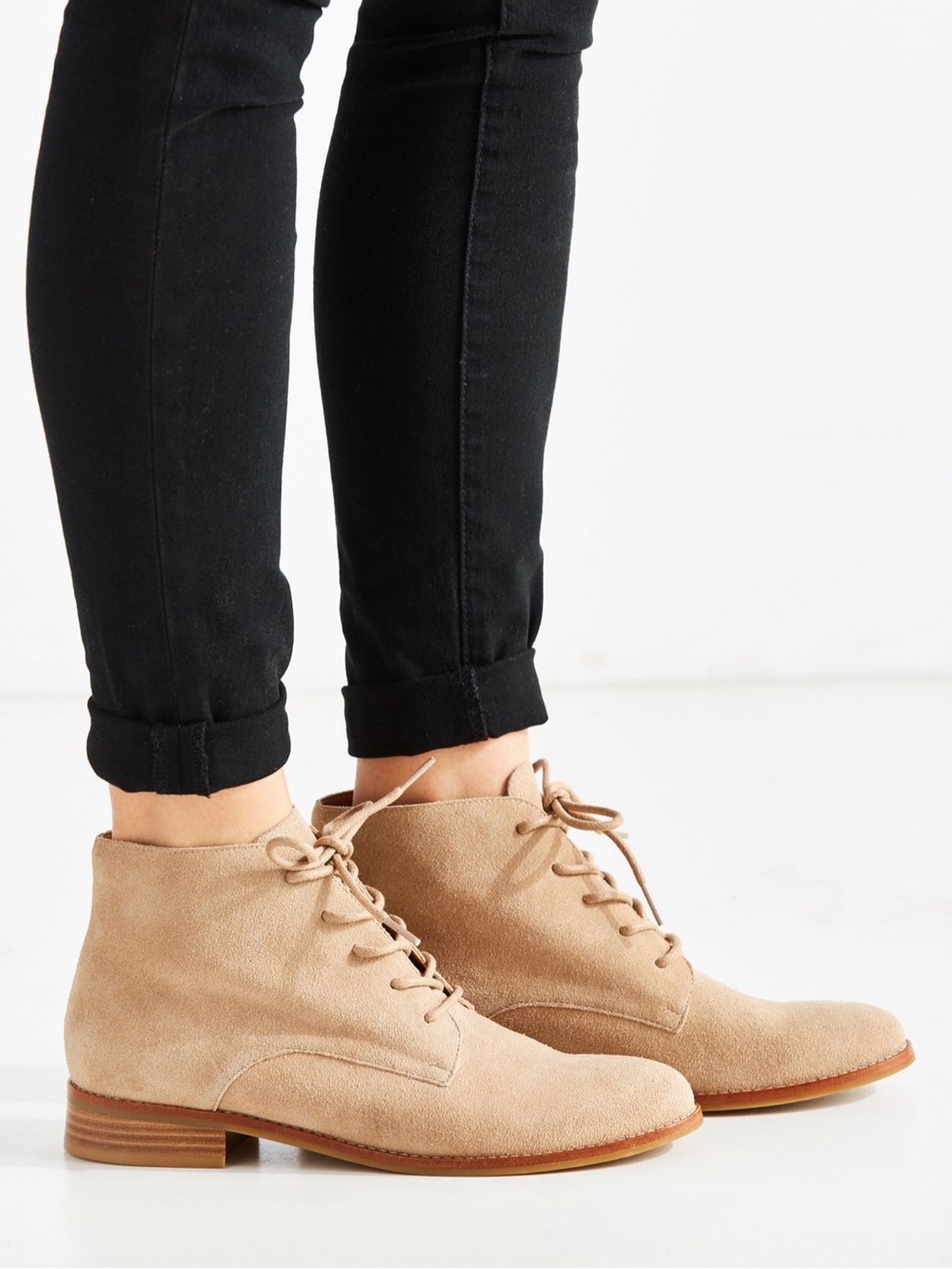Urban Outfitters Marnie Suede Lace Up Boots Woman's Size 6 Boho